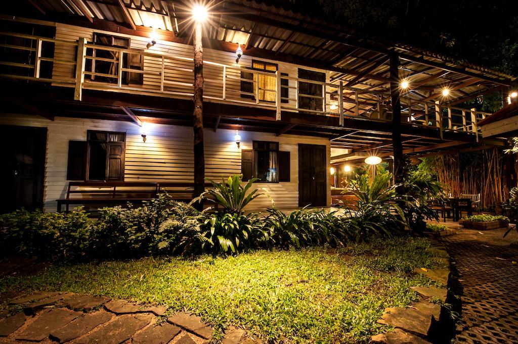 Smile House Boutique Hotel Chiang Mai Luaran gambar
