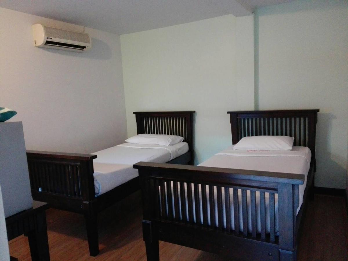 Smile House Boutique Hotel Chiang Mai Luaran gambar